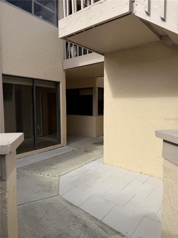 2004 LONGPOINTE CIRCLE, Venice, FL 34293