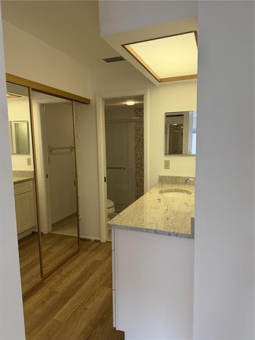 2004 LONGPOINTE CIRCLE, Venice, FL 34293