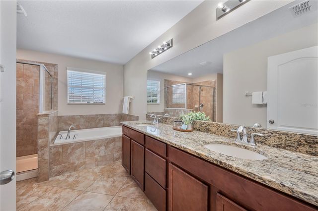 18344 AYLESBURY LANE, Land O Lakes, FL 34638