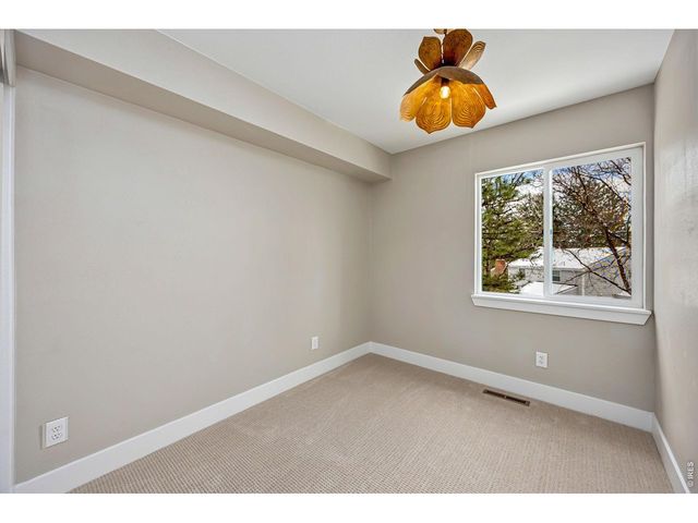 7128 S Glencoe Ct, Centennial, CO 80122