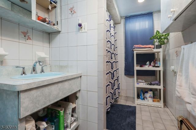 49 Paulison Ave, Passaic City, NJ 07055