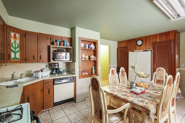 49 Paulison Ave, Passaic City, NJ 07055