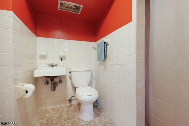 49 Paulison Ave, Passaic City, NJ 07055