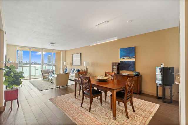 3330 NE 190th Street 712, Aventura, FL 33180