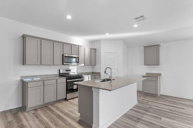 5650 Spoonbill, Orange, TX 77632