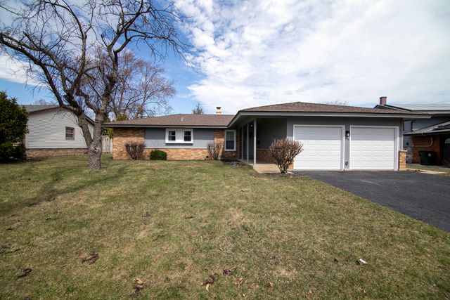 76 Grange Road, Elk Grove Village, IL 60007