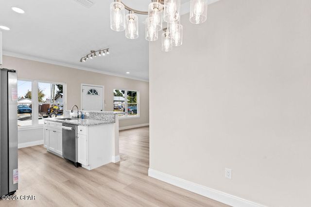 2204 E 8th Street, Panama City, FL 32401