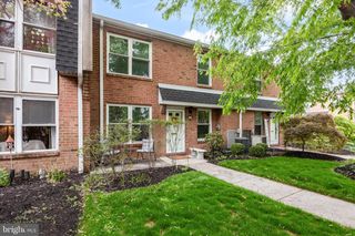 3039 HARBOUR DR, Palmyra, NJ 08065