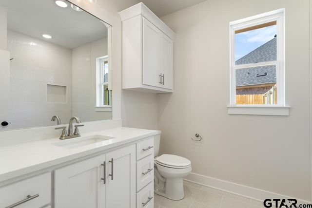 7177 Alexander, Tyler, TX 75707