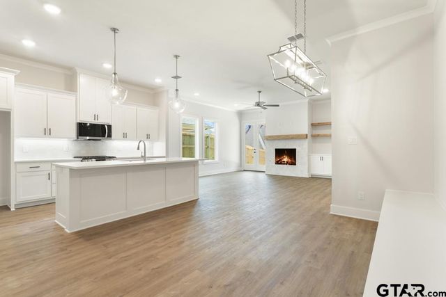 7177 Alexander, Tyler, TX 75707