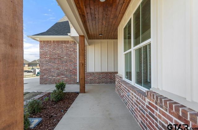 7177 Alexander, Tyler, TX 75707