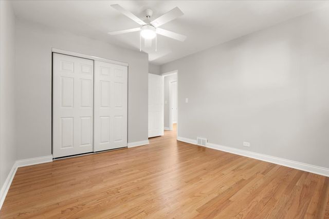 1702 N Drury Lane, Arlington Heights, IL 60004