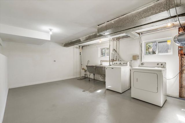 1702 N Drury Lane, Arlington Heights, IL 60004