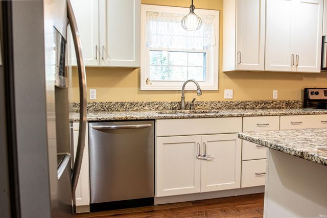 905 N Pheasant Court, Vincennes, IN 47591