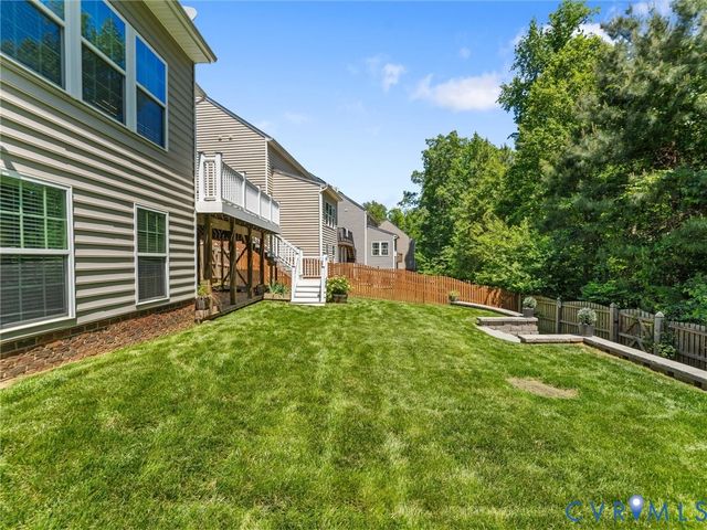 9817 Harvest Honey Rd, Mechanicsville, VA 23116