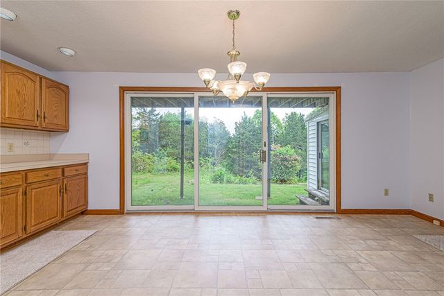 10 Joanth Terrace, Westerly, RI 02891