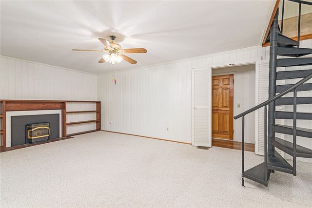 10 Joanth Terrace, Westerly, RI 02891