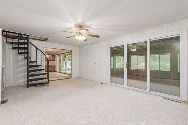 10 Joanth Terrace, Westerly, RI 02891
