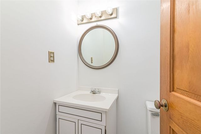 10 Joanth Terrace, Westerly, RI 02891