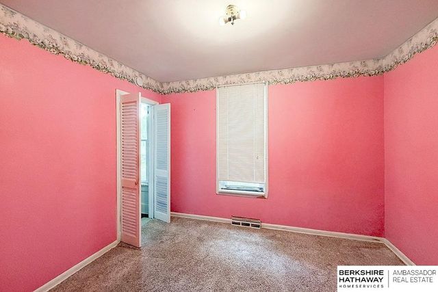 323 Benton Street, Council Bluffs, IA 51503
