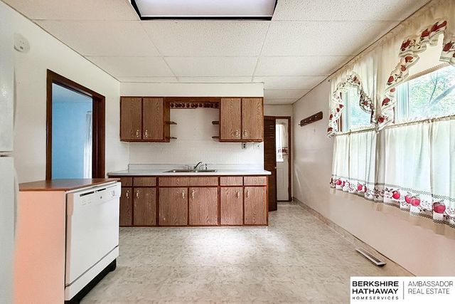 323 Benton Street, Council Bluffs, IA 51503