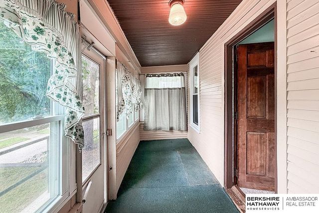 323 Benton Street, Council Bluffs, IA 51503
