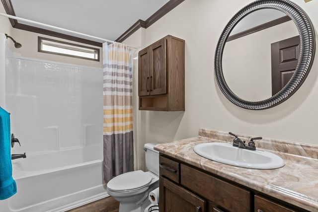 200 Apricot Drive, Headland, AL 36345