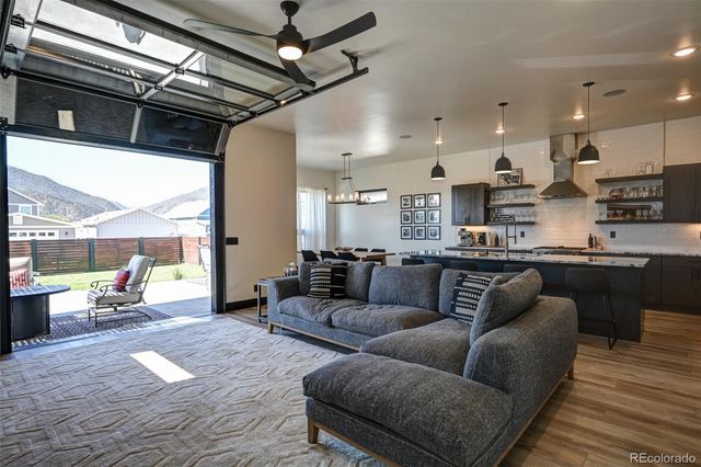 10503 Willow Avenue, Poncha Springs, CO 81242