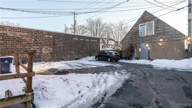 490 Niagara Street, Buffalo, NY 14201