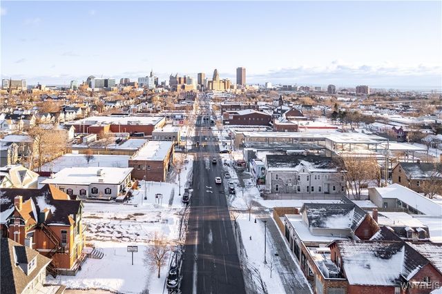 490 Niagara Street, Buffalo, NY 14201