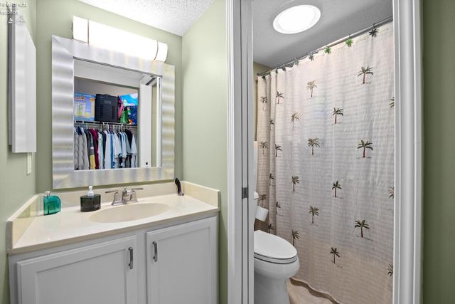 42 Marina Point Drive, Sandusky, OH 44870