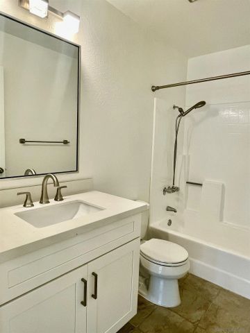 4065 Porte La Paz 155, San Diego, CA 92122