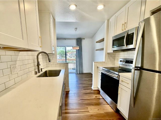 4065 Porte La Paz 155, San Diego, CA 92122