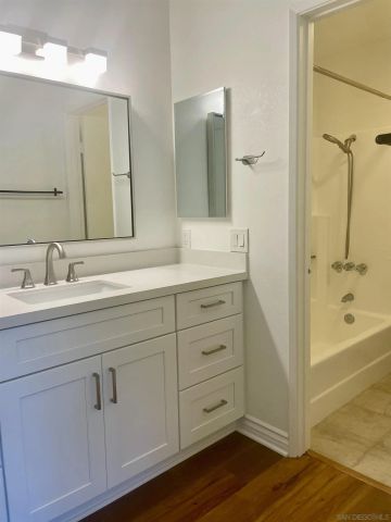 4065 Porte La Paz 155, San Diego, CA 92122