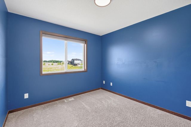 4173 87th Street NE, Monticello, MN 55362