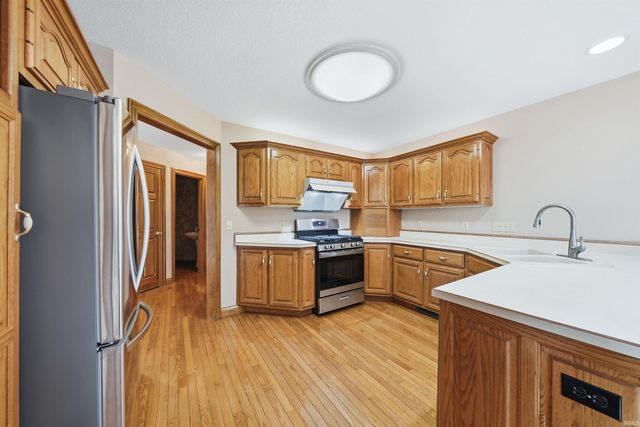 8215 Killeen Run, Fort Wayne, IN 46835