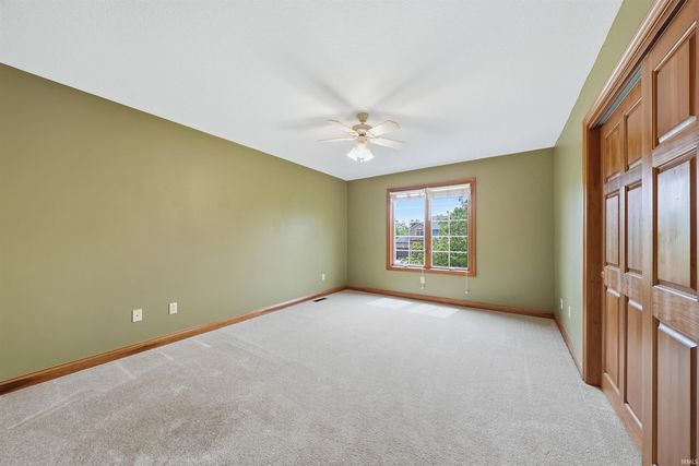 8215 Killeen Run, Fort Wayne, IN 46835