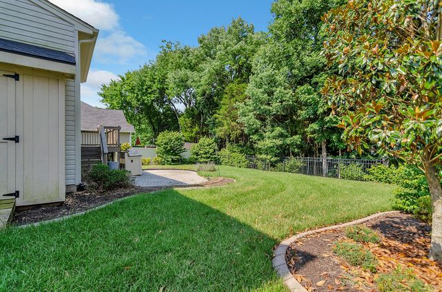 2913 Cherrybark Ct, Hermitage, TN 37076