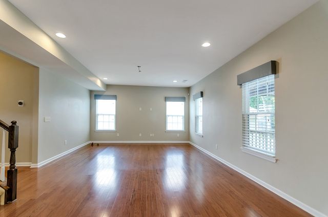 2913 Cherrybark Ct, Hermitage, TN 37076