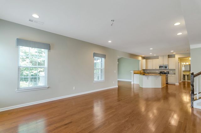 2913 Cherrybark Ct, Hermitage, TN 37076