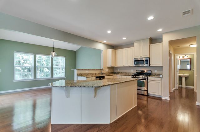 2913 Cherrybark Ct, Hermitage, TN 37076
