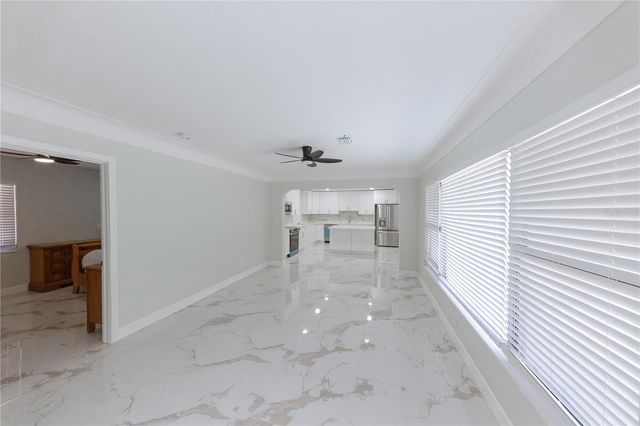 4946 DR MARTIN LUTHER KING JR STREET S, St Petersburg, FL 33705