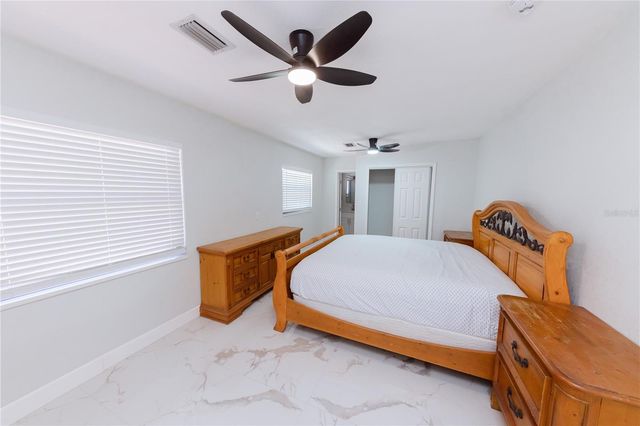 4946 DR MARTIN LUTHER KING JR STREET S, St Petersburg, FL 33705