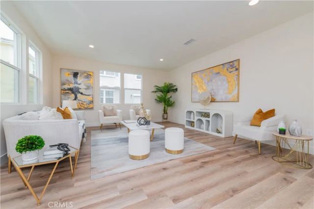 11237 Gladhill Road 3, Whittier, CA 90604