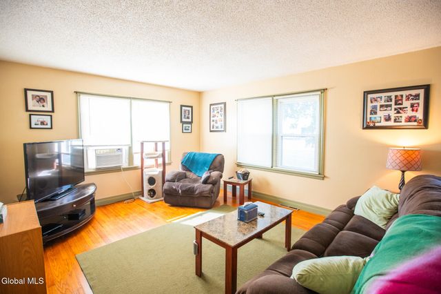 79 Boulevard, Queensbury, NY 12804