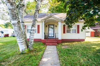 79 Boulevard, Queensbury, NY 12804