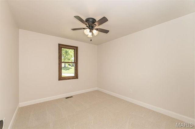 1903 Farm Valley Drive, Chesterfield, MO 63017
