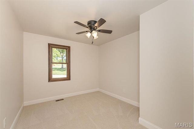 1903 Farm Valley Drive, Chesterfield, MO 63017