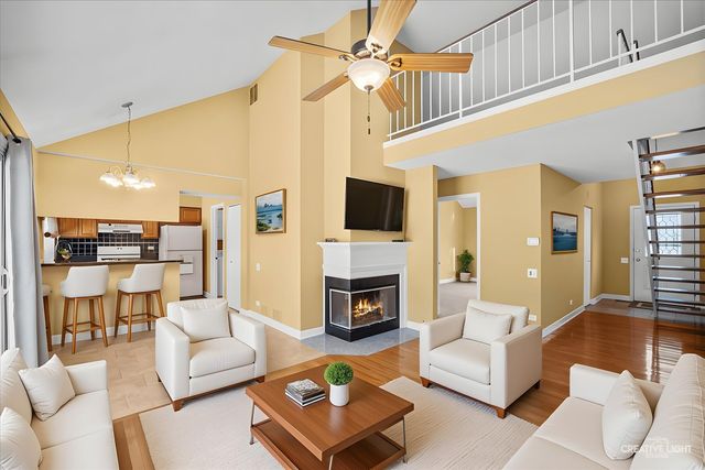 2027 Teton Parkway, Algonquin, IL 60102