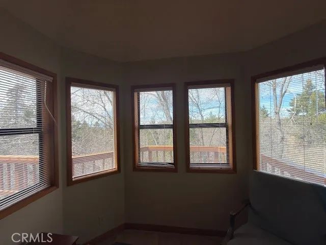 33466 Angeles, Green Valley Lake, CA 92341